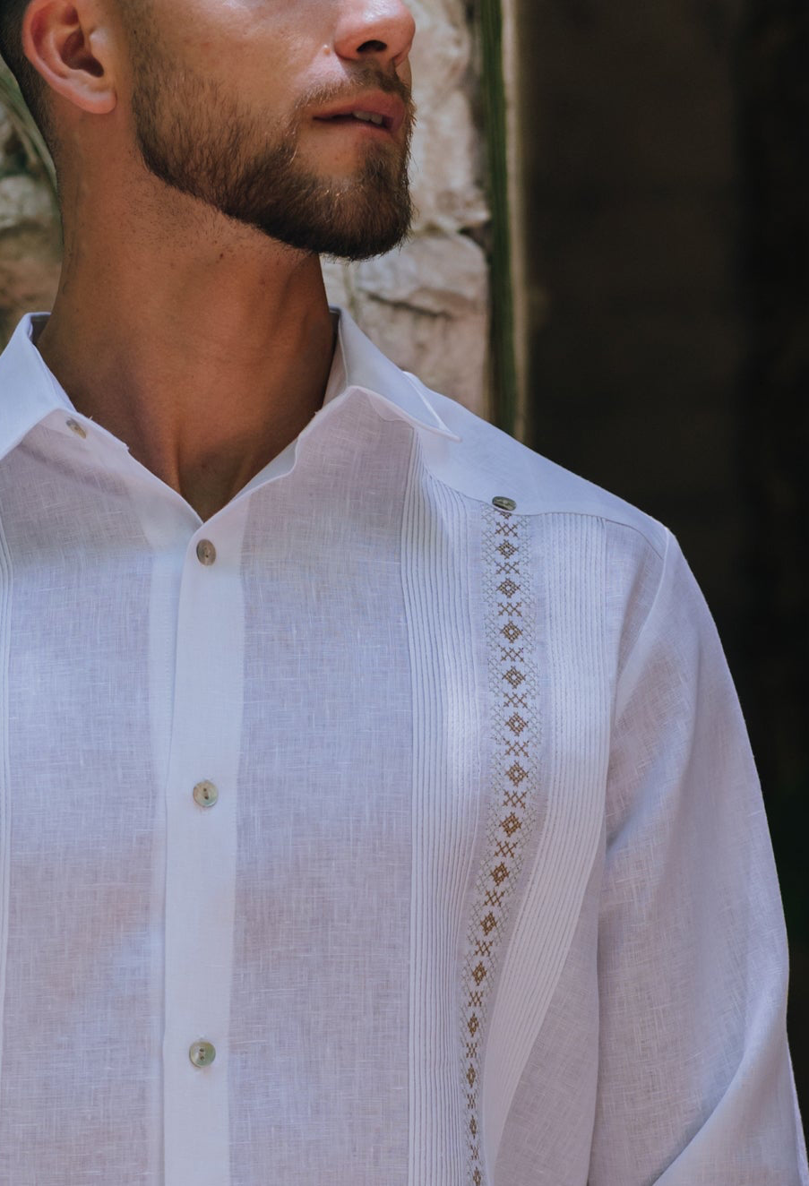 Guayabera Humberto #496 Blanca ML / Caqui - Plata / 100% Lino