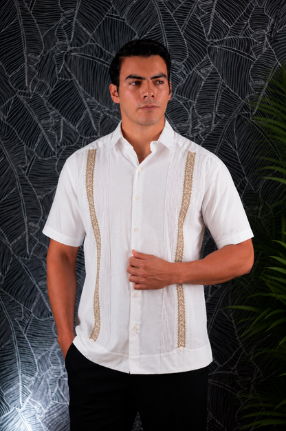 Guayabera Humberto Azteca Blanca / Caqui