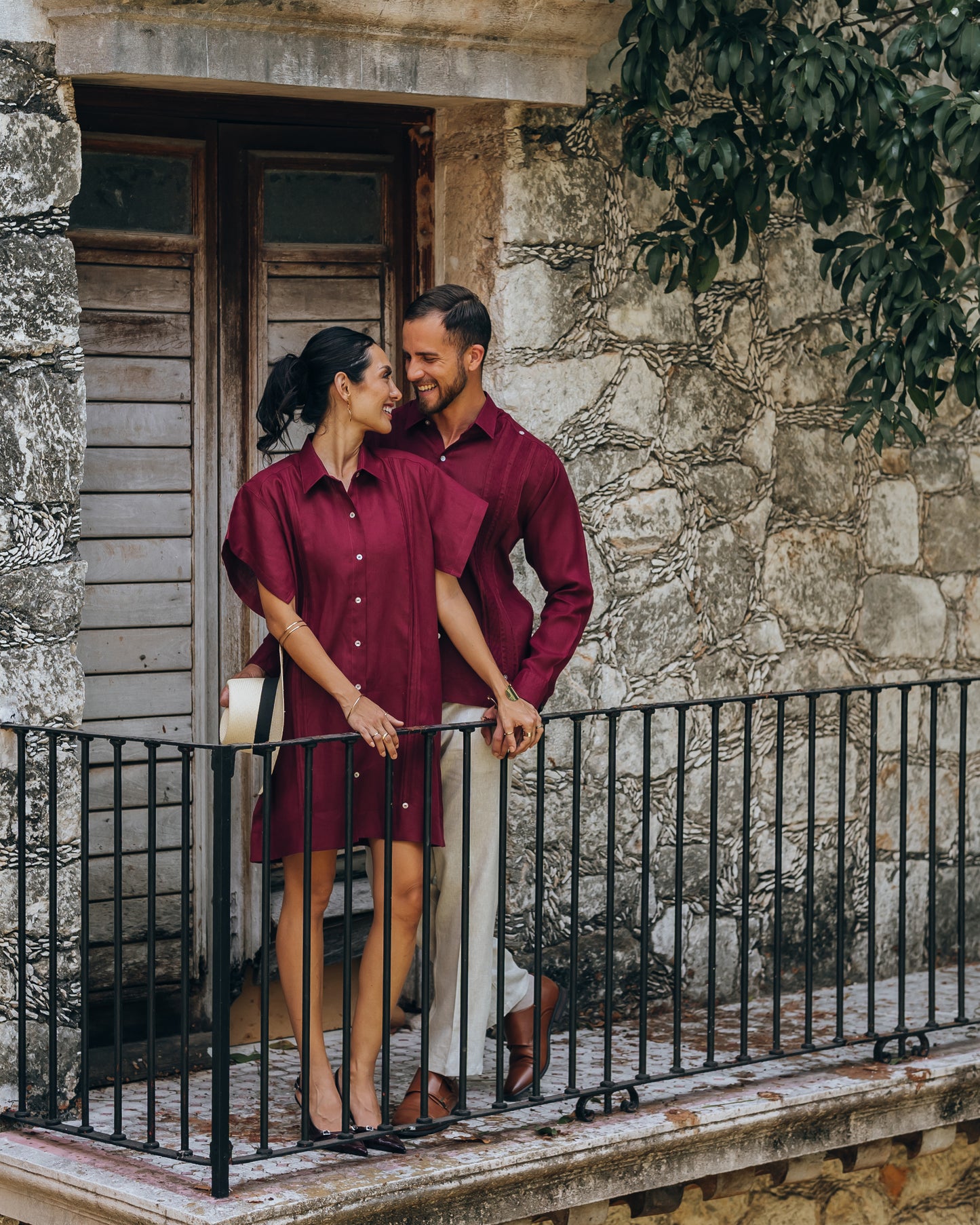 Guayavestido Oversize Vino 100% Lino