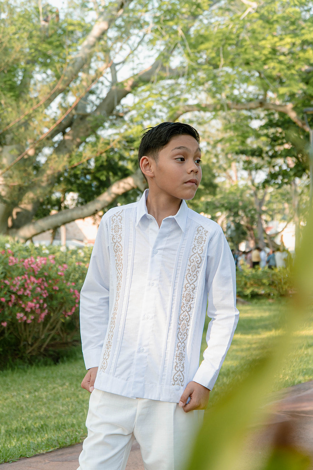 Guayabera Fernando #786 Blanca / Beige