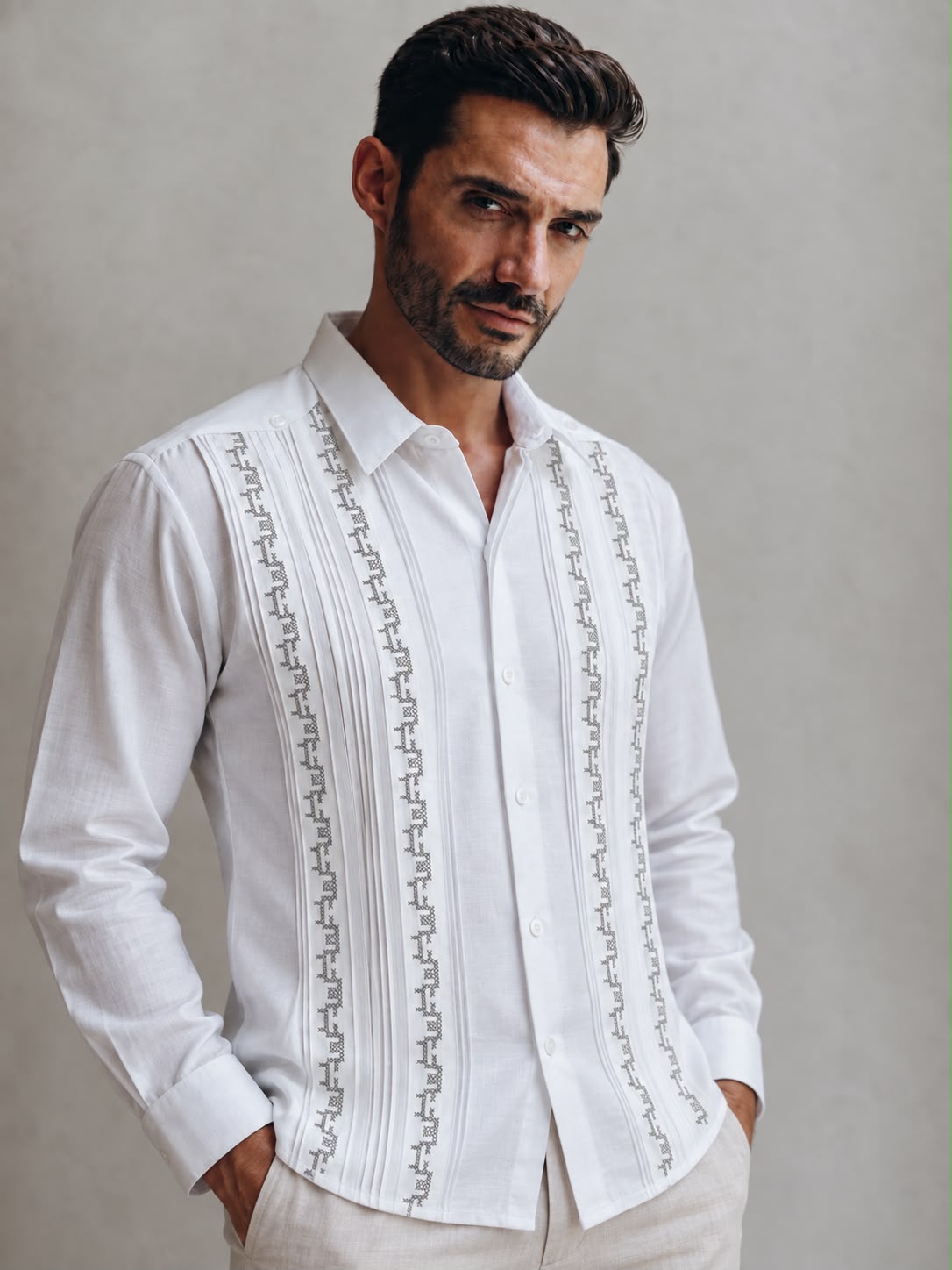 Guayabera Columba #403 Blanca ML / Plata